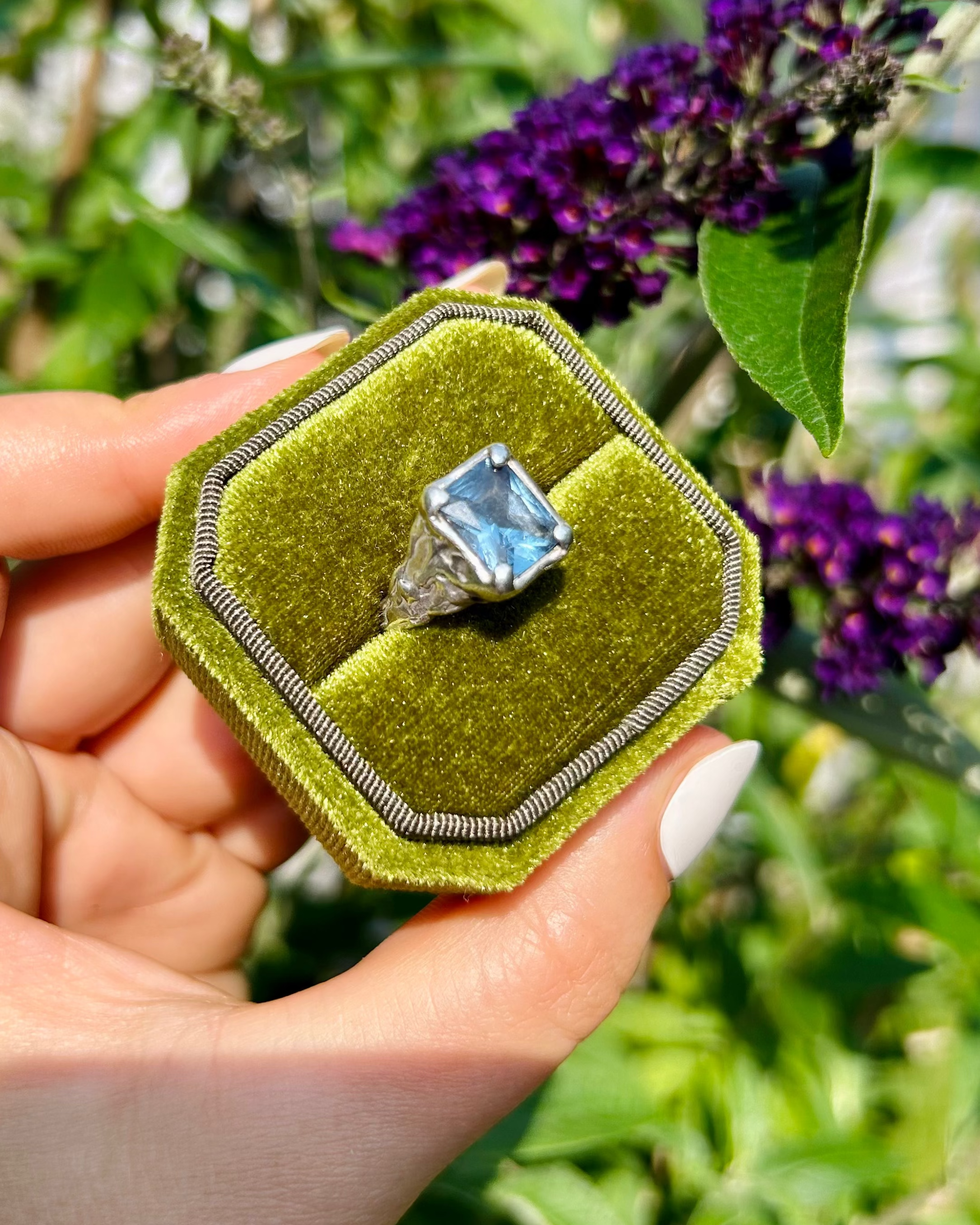 AQUA Ring